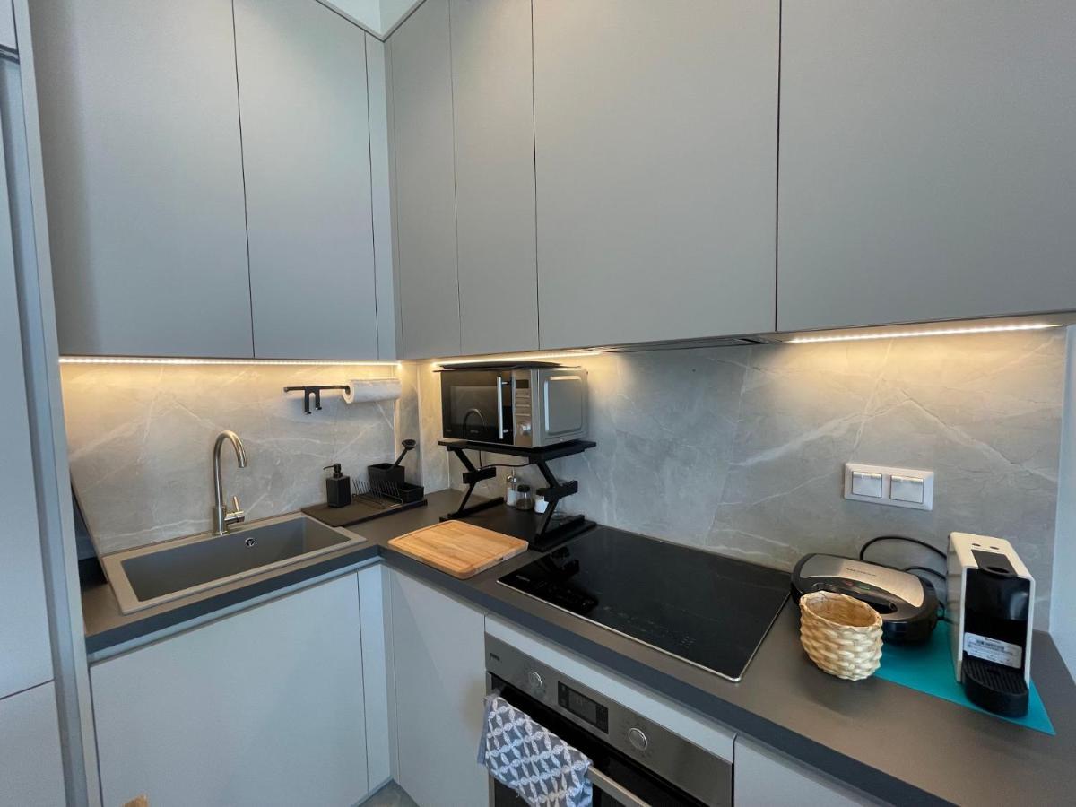Callisto Luxury Suite Nikiti  Exterior photo