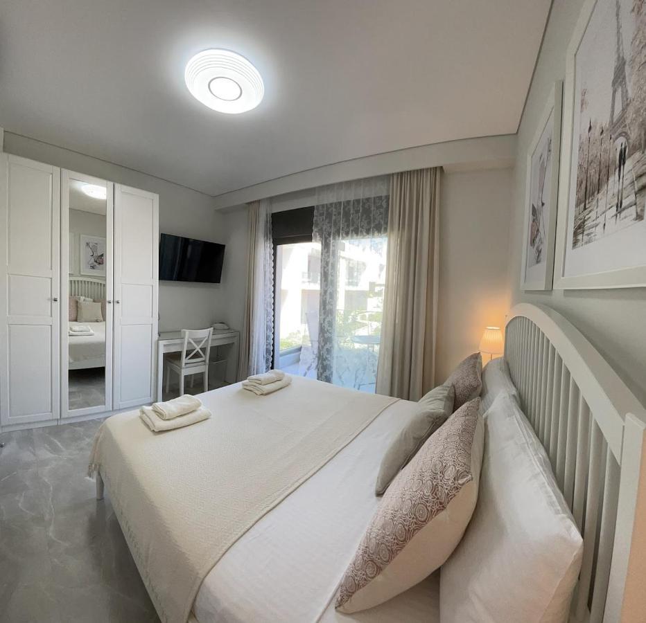 Callisto Luxury Suite Nikiti  Exterior photo